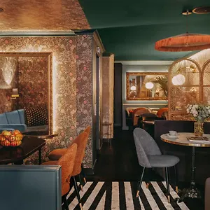 Hotel Snob, Paris